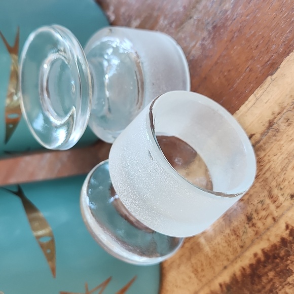 Vtg L&L Decanters - Set of 2 - Picture 10 of 11